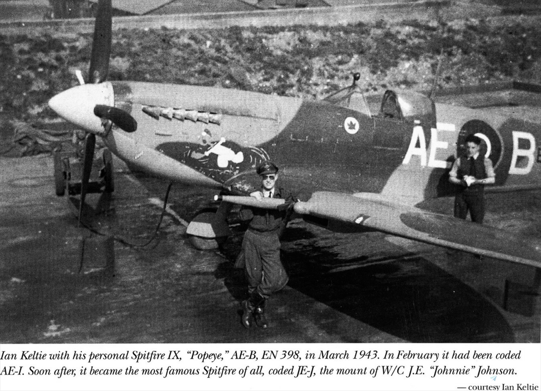 Spitfire MkIX No. 402 Sqn RCAF EN398 AE-B for Microsoft Flight