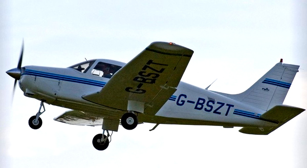 PA-28 Warrior II - G-BSZT - for Microsoft Flight Simulator