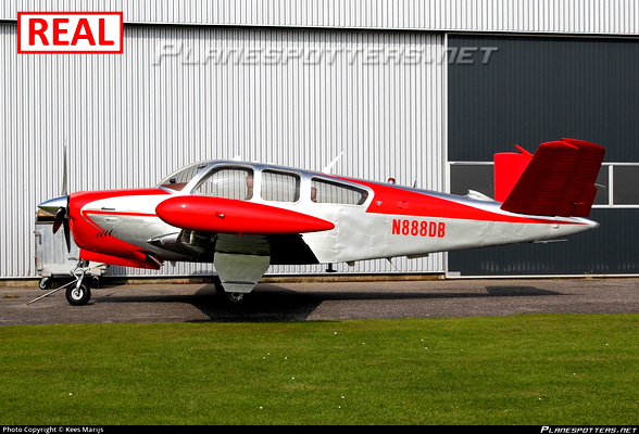 Beechcraft Bonanza V35B with US registration N888DB. V1.1 - for Microsoft Flight Simulator