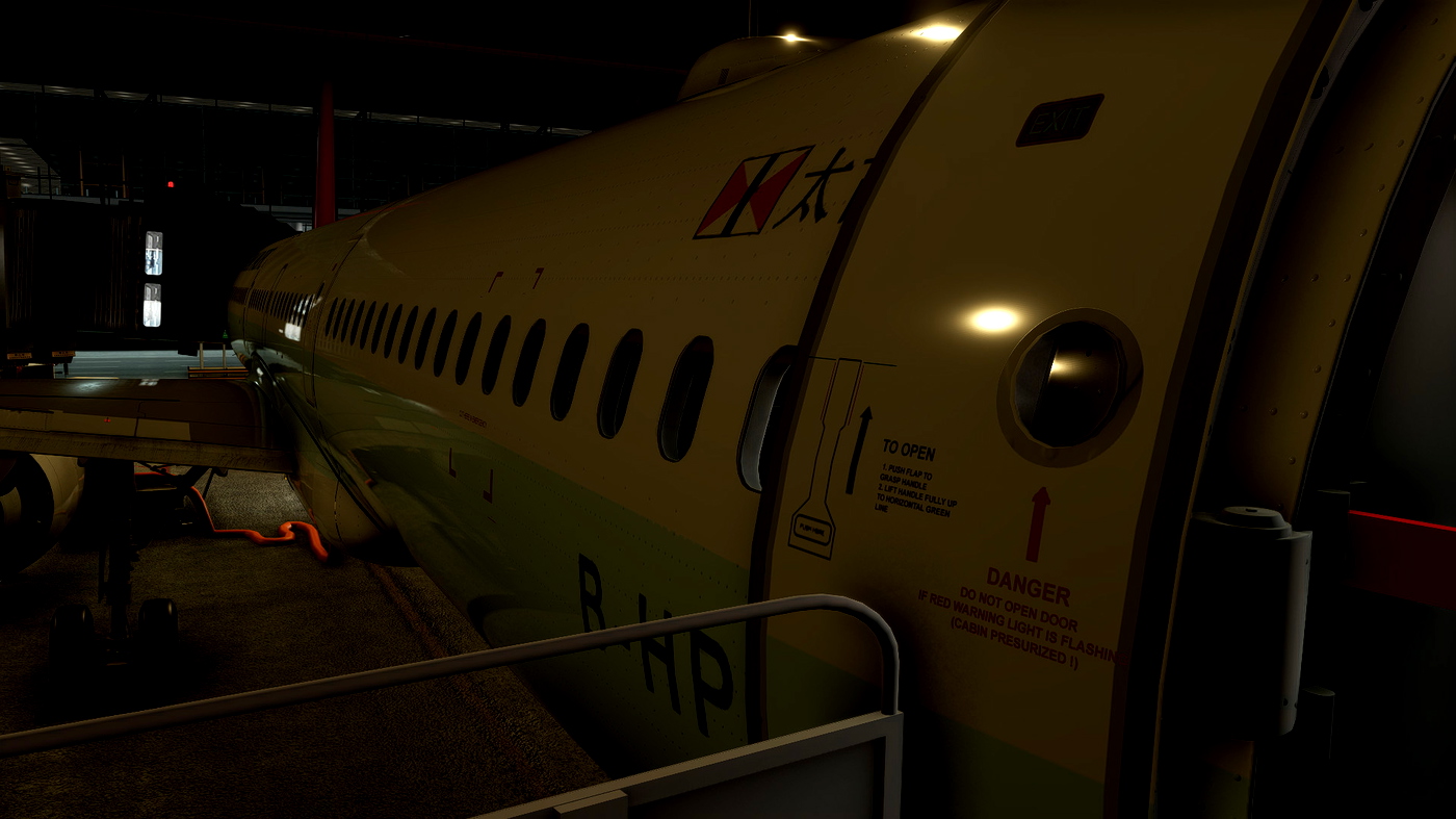 [CathayPacific] ACF doors configuration One overwing exit for