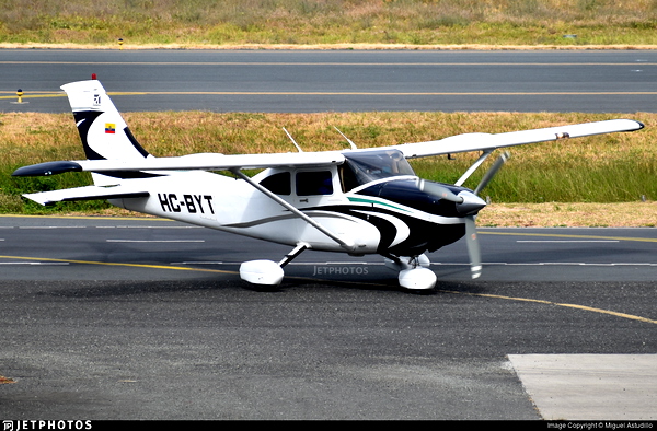 Cessna 182T Carenado HC-BYT GOLDENSHRIMP - for Microsoft Flight Simulator