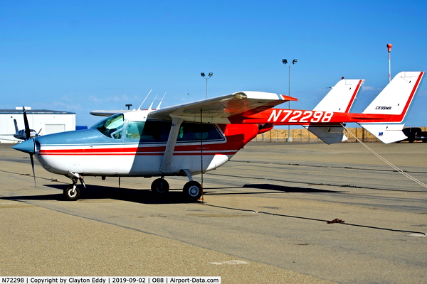 Cessna 337G Super Skymaster with US registration N72298. - for Microsoft Flight Simulator