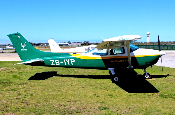 Cessna CT182T ZS-IYP South African National Parks - for Microsoft Flight Simulator