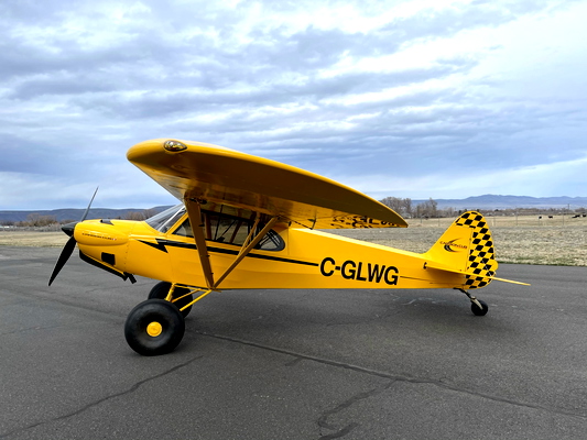 Cub Crafters Carbon-Cub "CANADA SPECIAL EDITION" with Canadian registration C-GLWG. - for Microsoft Flight Simulator