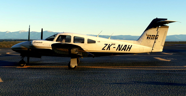 Nelson Aviation College ZK-NAH (New Zealand) | Carenado Piper PA-44 Seminole - for Microsoft Flight Simulator