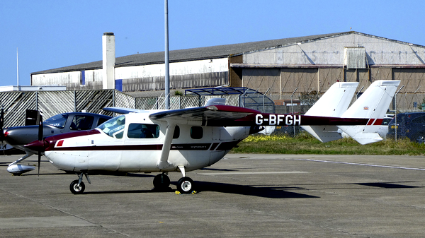 Reims/Cessna 337H Skymaster II with British registration G-BFGH. - for Microsoft Flight Simulator