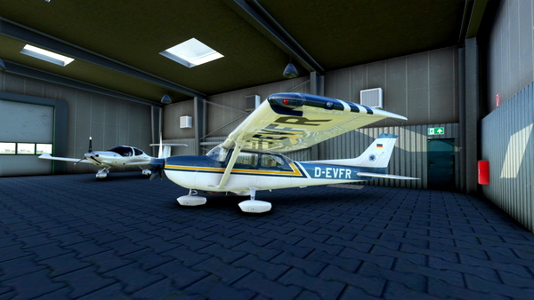 Reims FR172 Reims Rocket D-EVFR Retro&Modern 2 in 1 package VFR-Flightsimmer - for Microsoft Flight Simulator