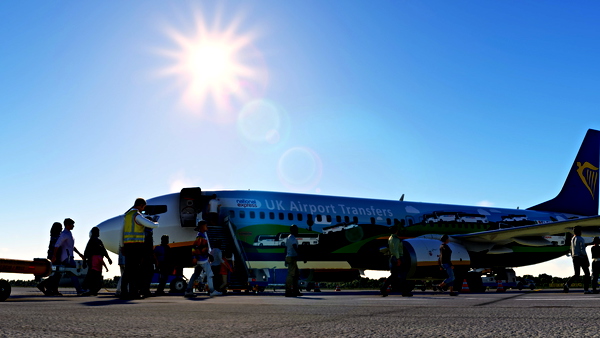 PMDG 737-800 Ryanair EI-EMI "National Express" - for Microsoft Flight Simulator
