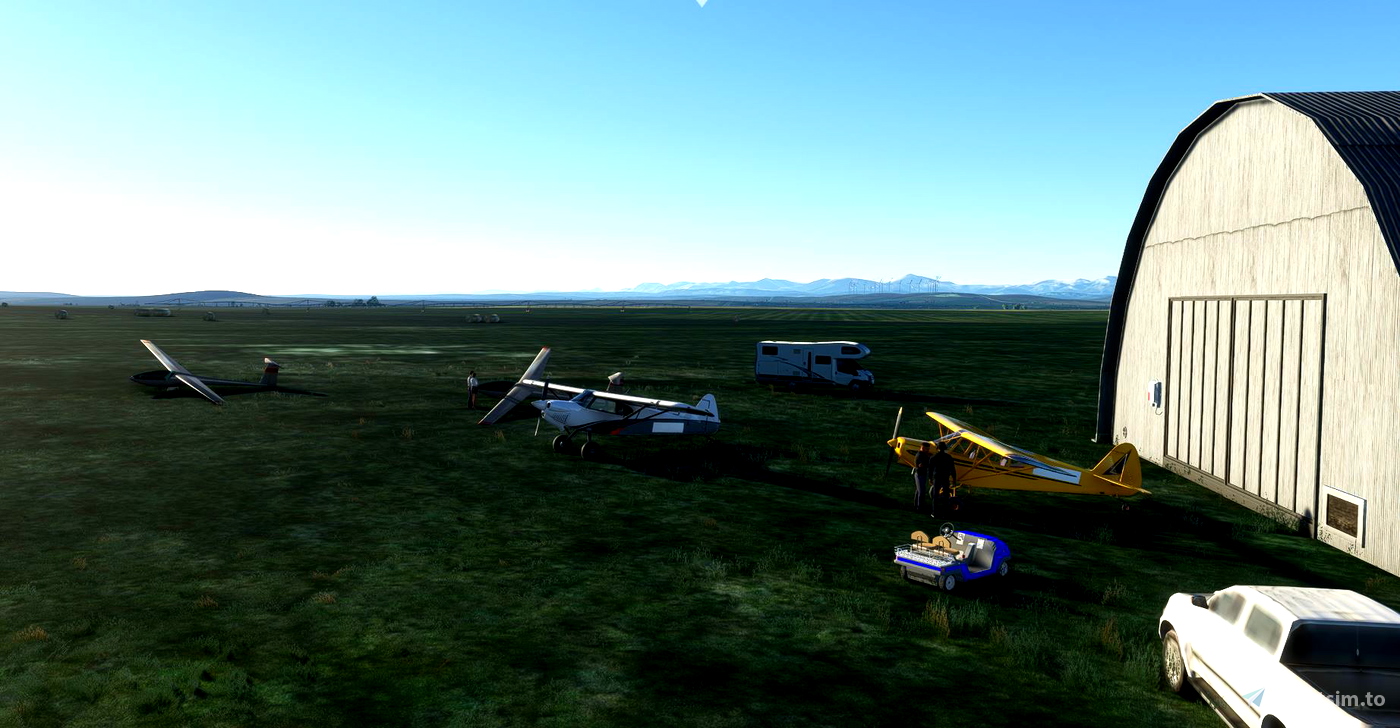 Lethbridge Soaring Club, Cowley, Alberta glider airstrip for